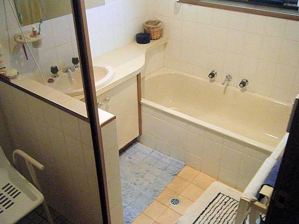 WOW! WHAT A UNIT Picture