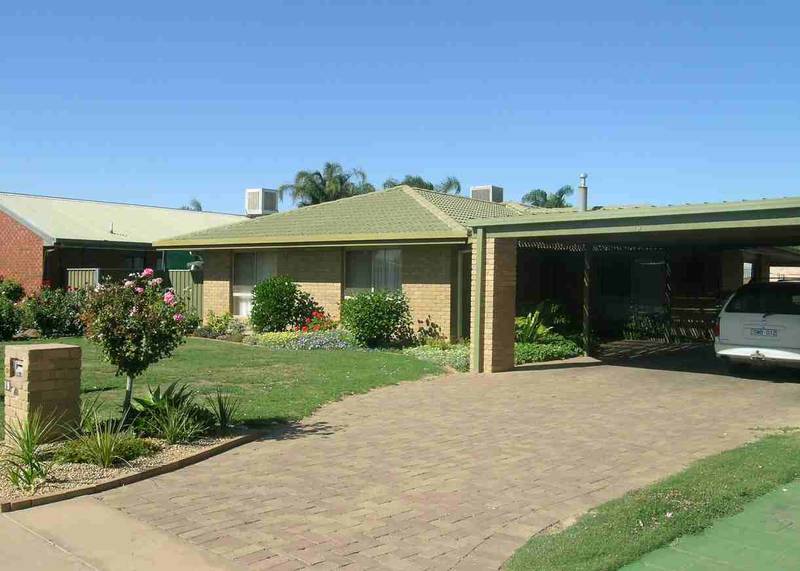 FAMILY ENTERTAINING - TOP INVESTMENT Picture