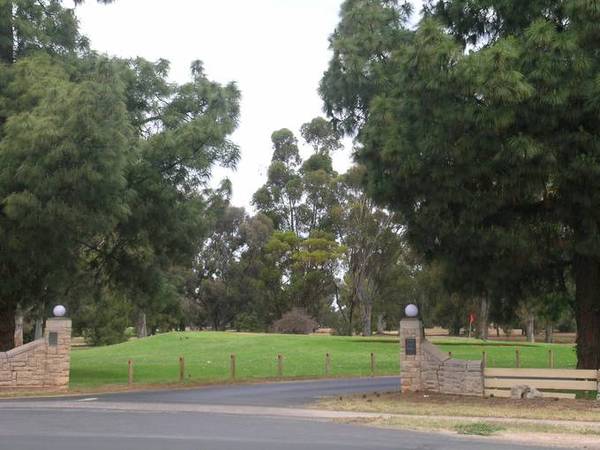 IF GOLF IS YOUR FIRST LOVE Picture 2