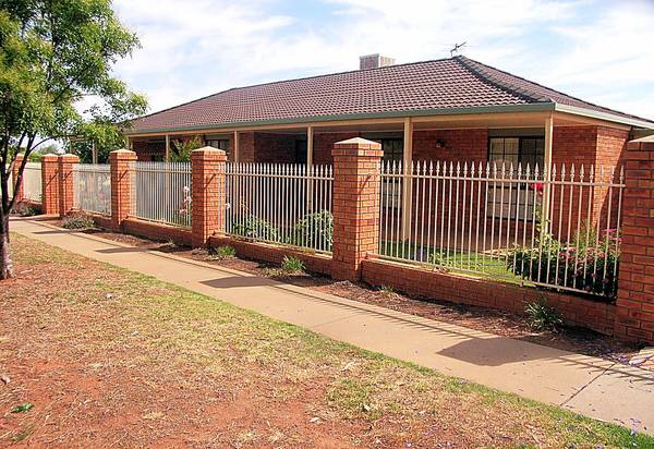 LOCATION WITH VALUE Picture 1