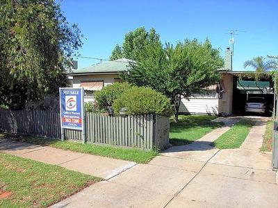 UN-LEASE YOURSELF! Picture