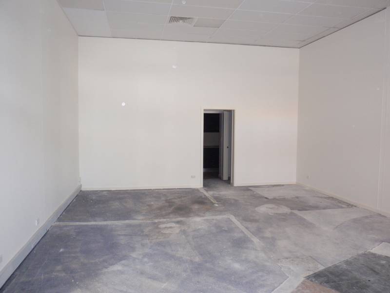 MAJOR EXPOSURE ON EIGHTH Picture 2