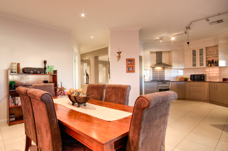 INNOVATION, QUALITY & THE LATEST STYLE Picture