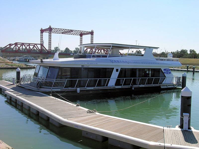 MILDURA DOCKSIDE MARINA BERTHS 49M & 50M Picture 3