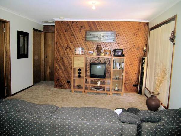 IDEAL STARTER OR INVESTOR Picture