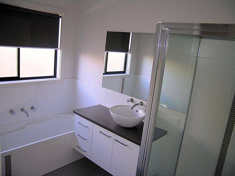 ABSOLUTE CLASS Picture