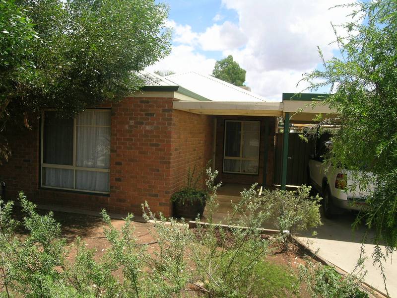 SUPERB INNER CITY LIVING Picture 1