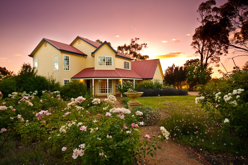 Big, Bold & Beautifully Elevated Home! Picture 2