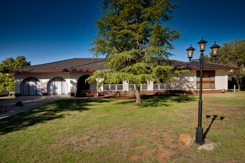 SIZE & SPACE Picture 2