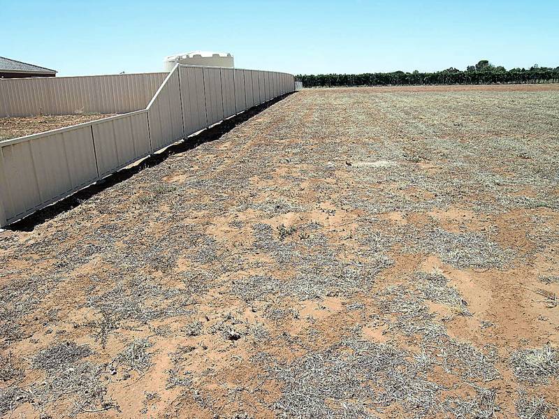 NEW HOME SITE WITH THE LOT! Picture 1