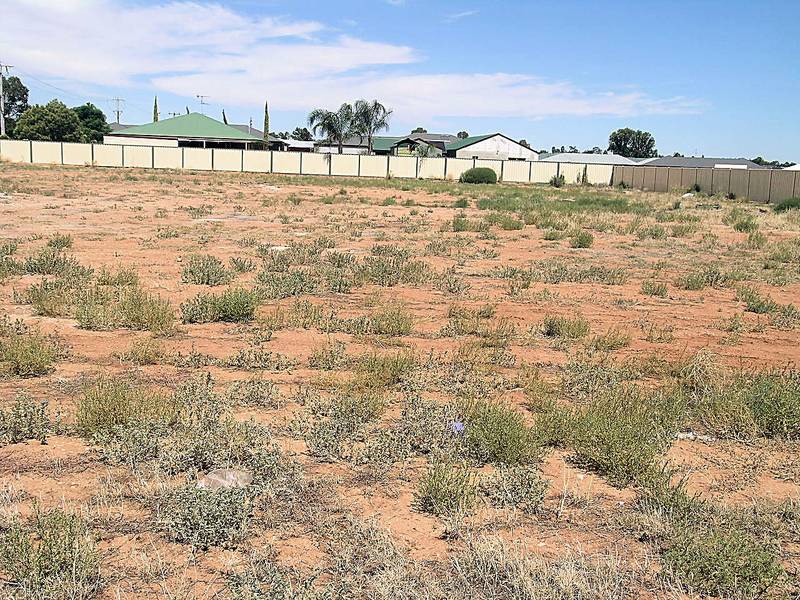 QUALITY WESTSIDE LOCATION Picture 1