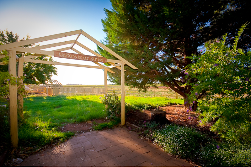 HOME WITH A VIEW Picture 2