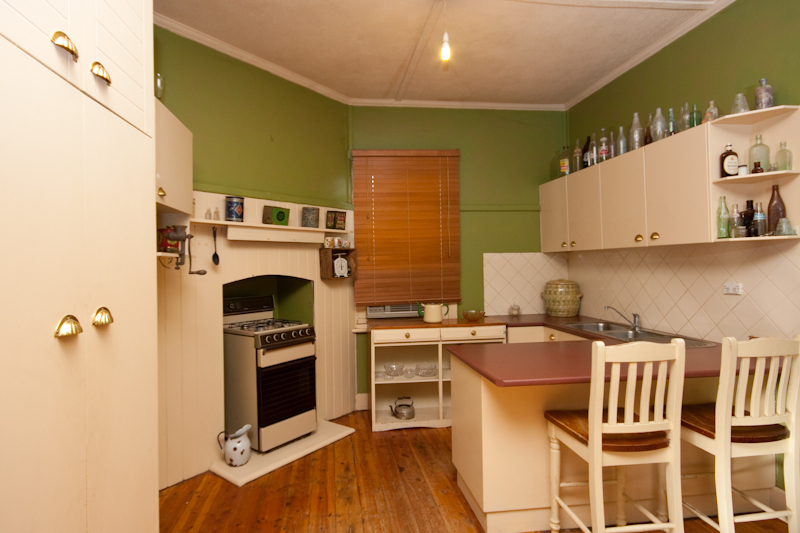 INNER CITY LIVING Picture 2