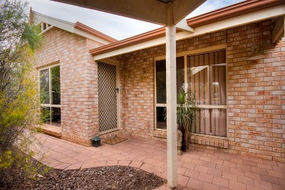 PERFECT TENANTS/PERFECT INVESTMENT Picture