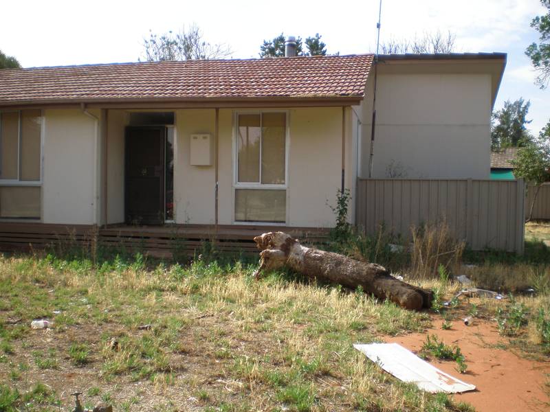 NEEDS SOME TLC Picture 1