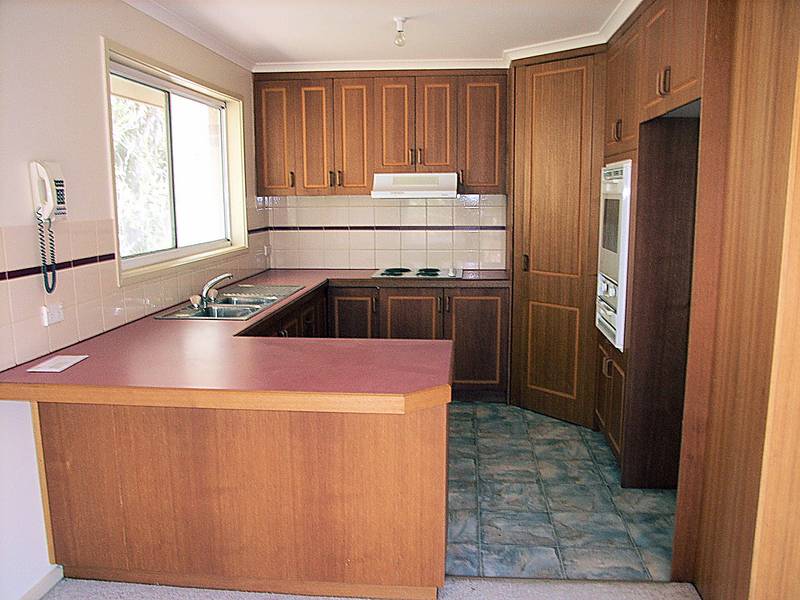 DIRECT RIVER FRONTAGE - TOWNHOUSE Picture 2