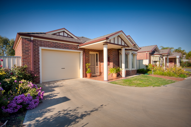 OFTEN SORT - RARELY FOUND! Picture 1