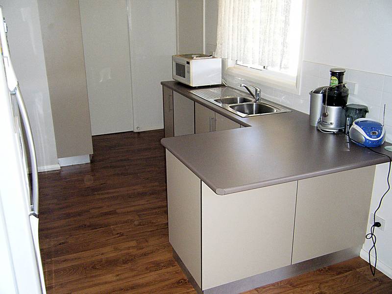 FOR SALE - CASH FLOW POSITIVE INVESTMENT - 7.7% RETURN - 2 FOR THE PRICE OF 1 Picture 3