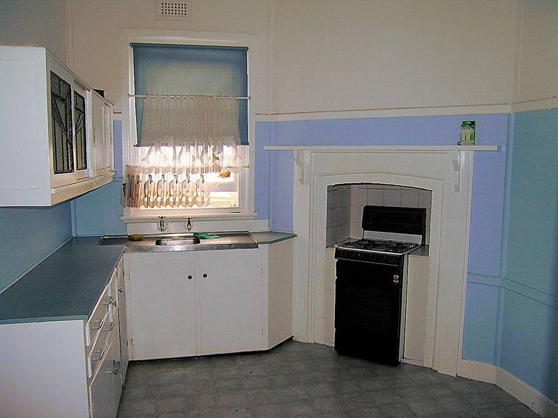 WHAT AN AFFORDABLE OPPORTUNITY Picture 3