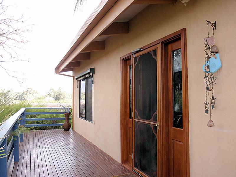 LOCATION + PRODUCTION = INCOME Picture 2