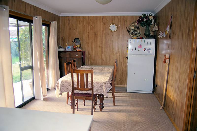 GREAT FAMILY VALUE! Picture 2