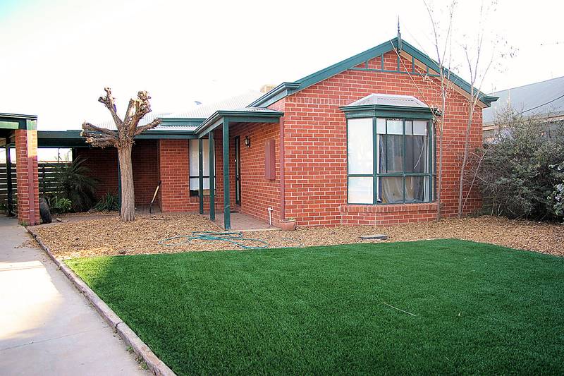 FRIENDLY COURT LOCATION Picture 1