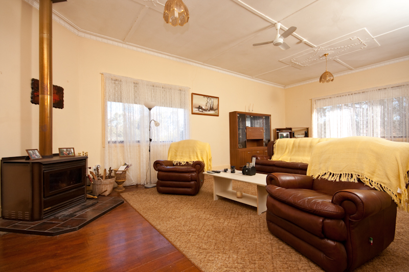 TWO HOMES FOR THE PRICE OF ONE Picture 3