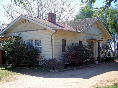 THIS HOME WILL TICKLE YOUR FANCY Picture