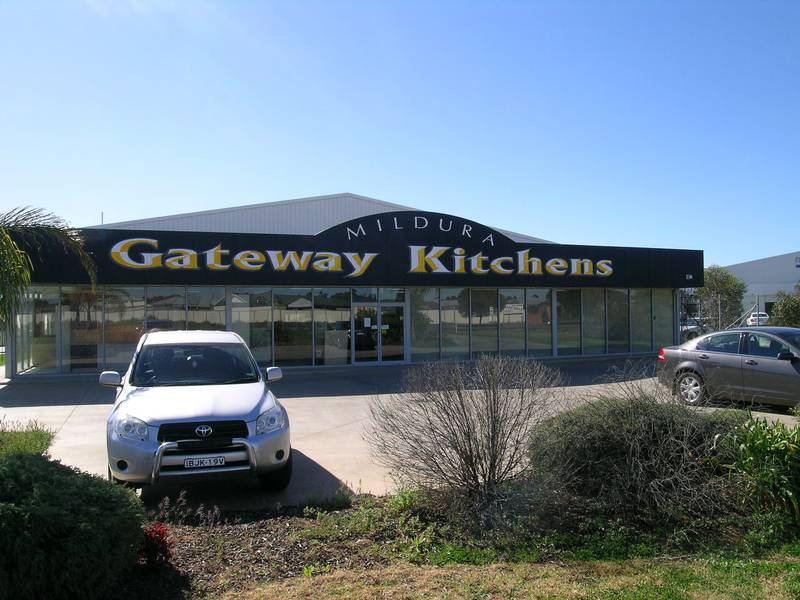 GREAT SPACE AND LOCATION Picture 2