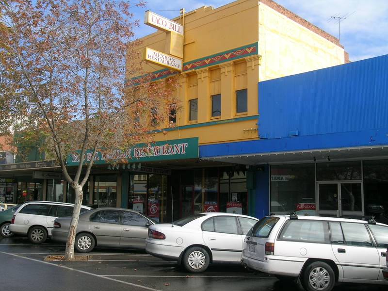 PROMINENT LOCATION MULTIPLE USES Picture 1