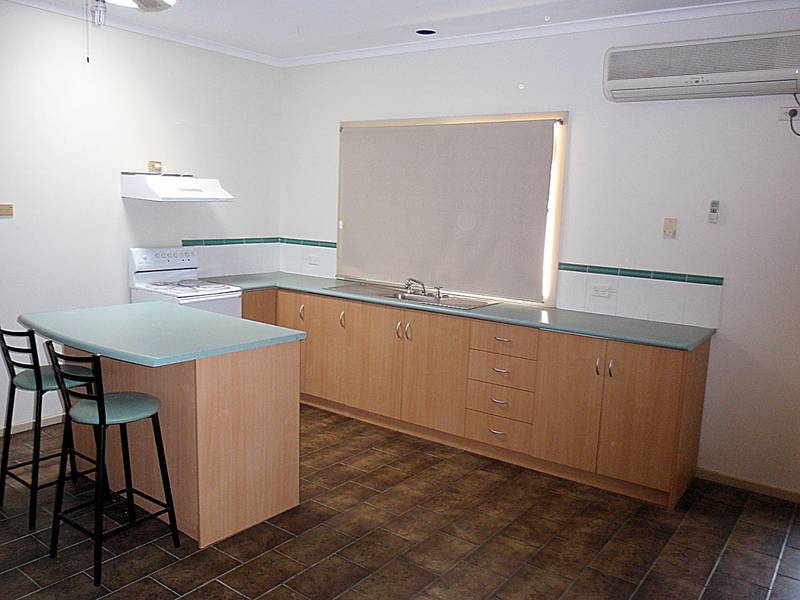 FIRST HOME BUYERS AND INVESTORS Picture 3