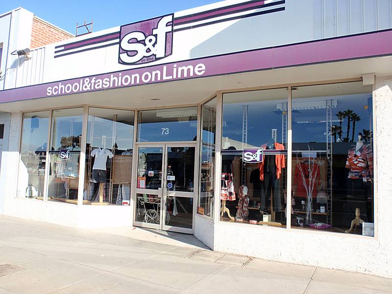 WELL ESTABLISHED BUSINESS Picture 1