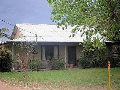 GREAT INVESTMENT OPPORTUNITY! DO THE SUMS! Picture