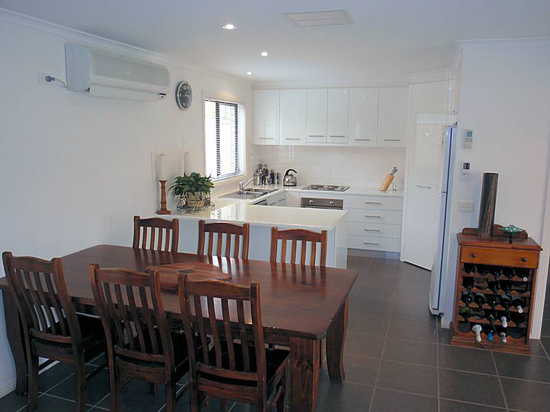 AS NEW AND READY FOR YOU! Picture 3