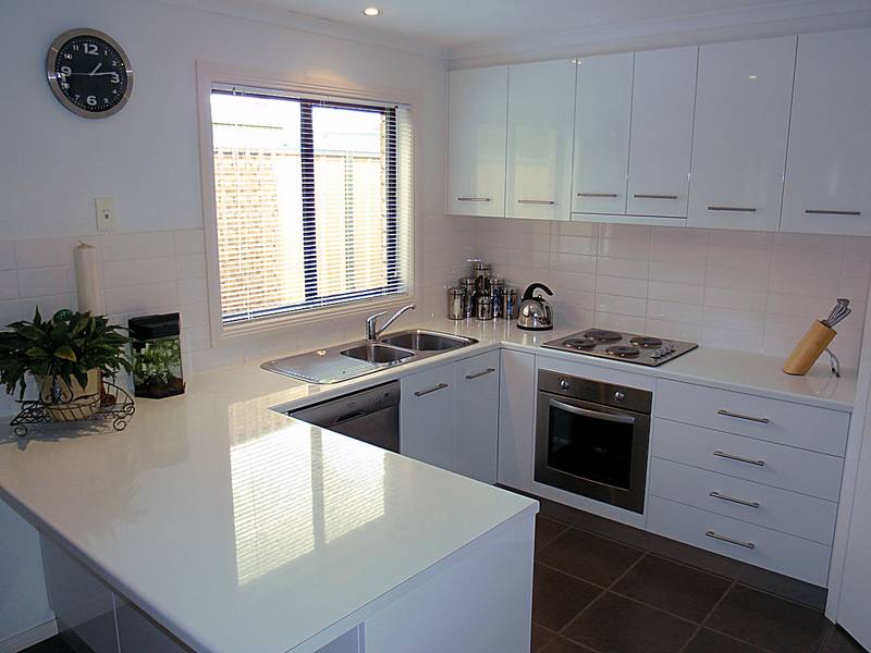 AS NEW AND READY FOR YOU! Picture 1