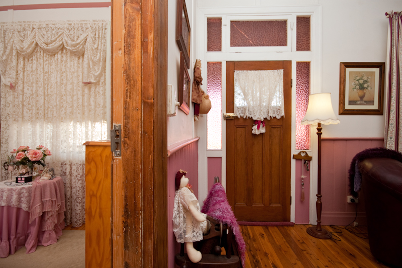 CUTE COTTAGE HOME Picture 2