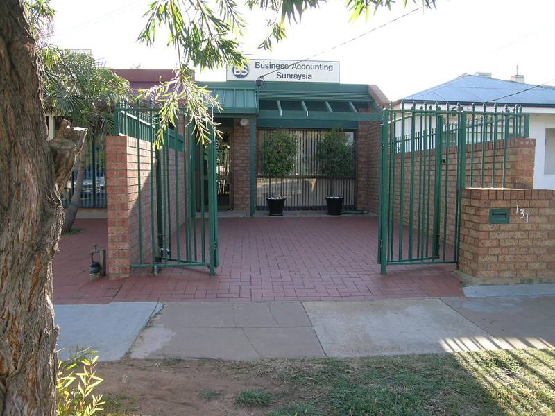 NEAT OFFICE Picture 2