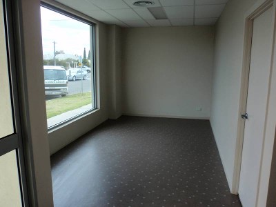 MODERN CBD OFFICE Picture