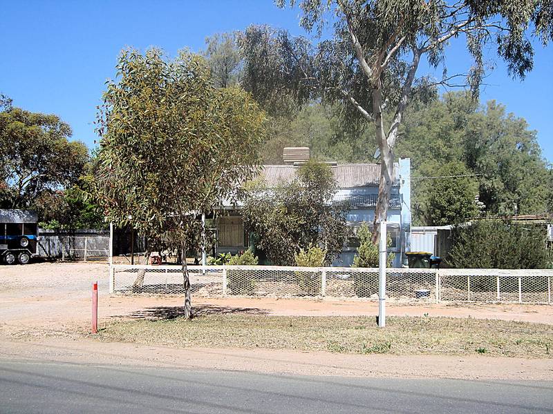 POSITION & POTENTIAL - AT AN AFFORDABLE PRICE Picture 1