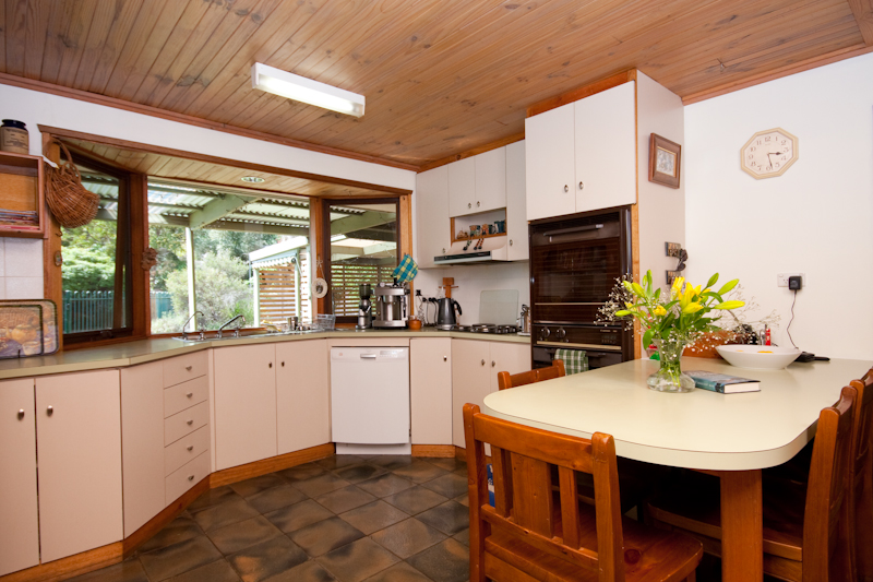 PRICED TO ENTICE Picture 3