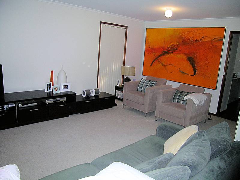 COMPLETE AND TOTAL PACKAGE Picture 2