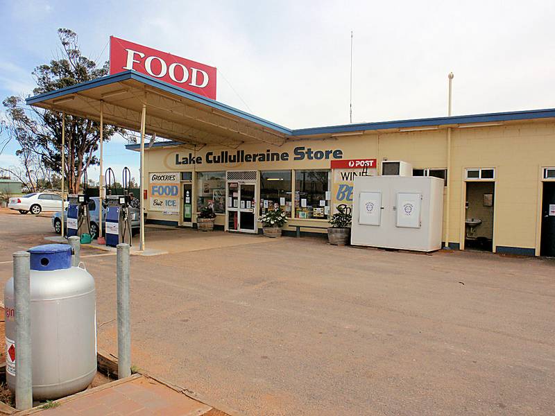 THE ULTIMATE FREEHOLD BUSINESS Picture 1