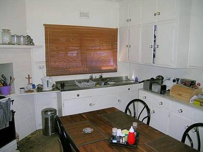ATTENTION RENOVATORS Picture
