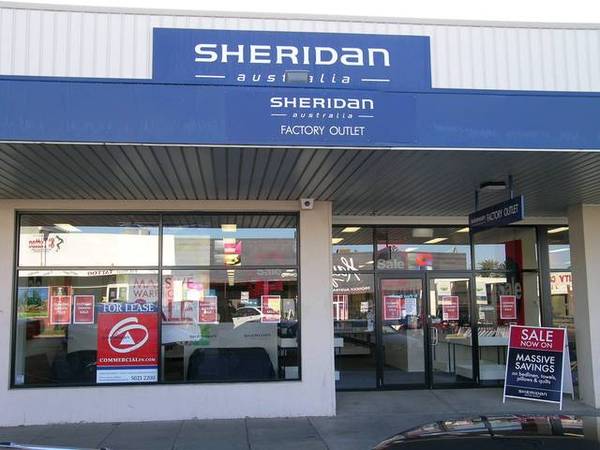 LARGE RETAIL PREMISES ON EIGHTH Picture 1