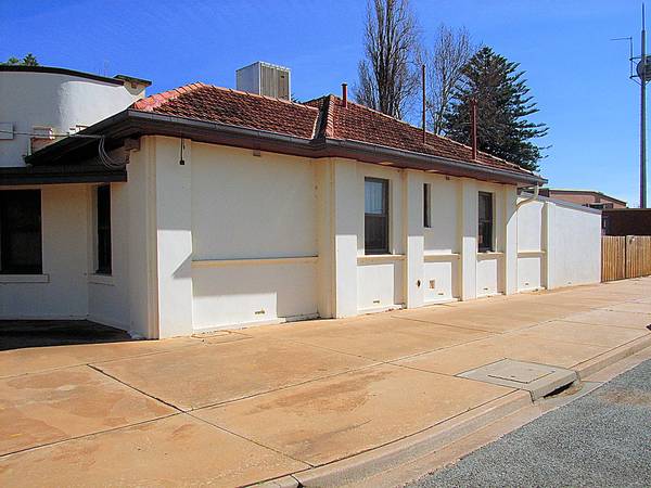 SAFE INVESTMENT Picture 2