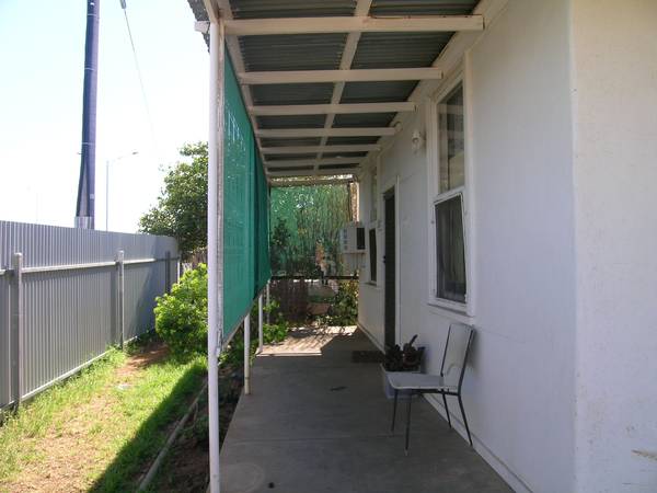 RENTAL INVESTMENT FOR FUTURE GAINS! Picture 3