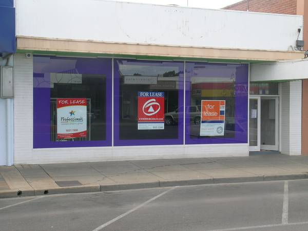 GREAT LOCATION GREAT VALUE Picture 1