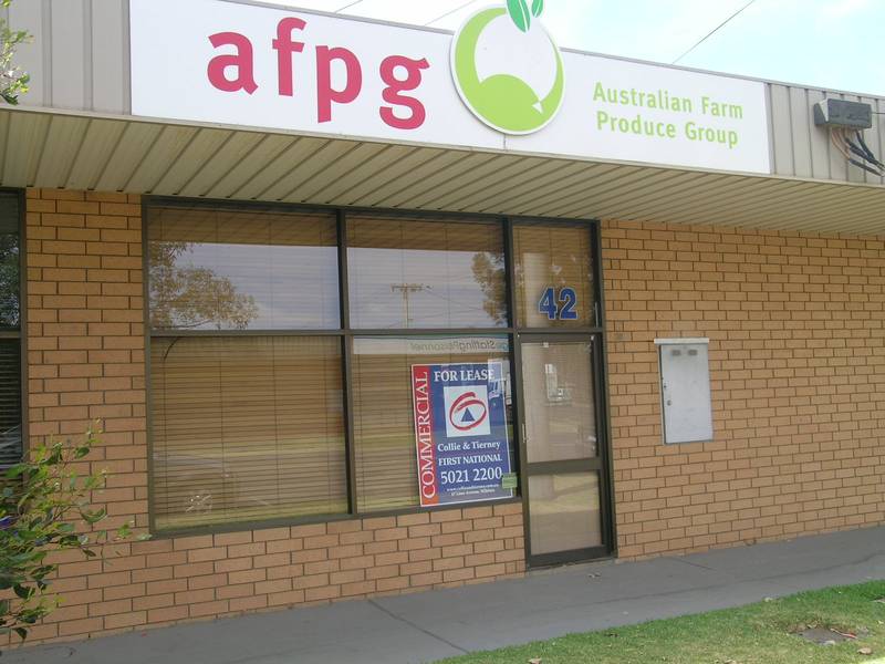 LEMON AVENUE OFFICE Picture 1