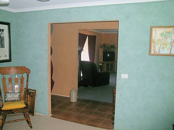 AHH - THE QUIET LIFE! Picture 3
