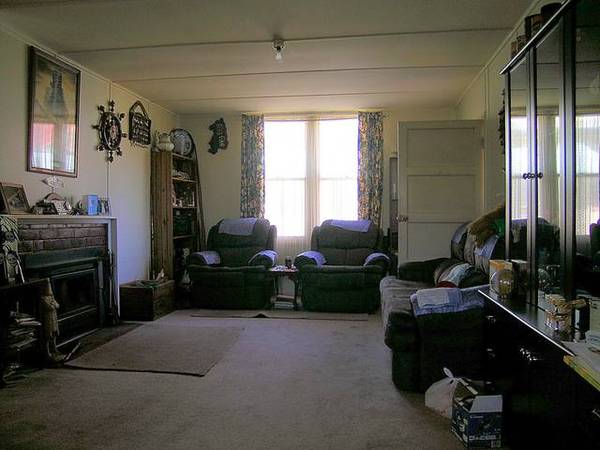 PRICED TO SELL Picture 3